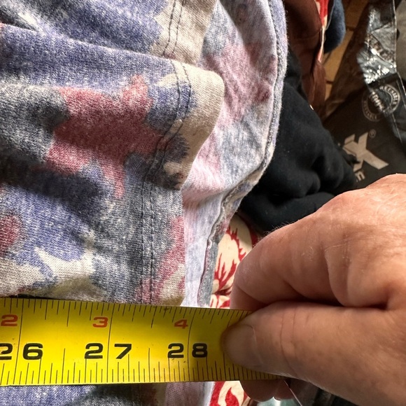 Lularoe XL heather Patrick. Abstract flag print. NWT.‎ - Picture 8 of 8